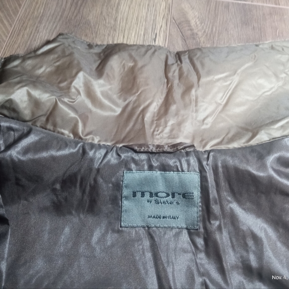 MORE by Siste's Italian Metallic Bronze Puffer Winter Coat Size Medium - Picture 3 of 10